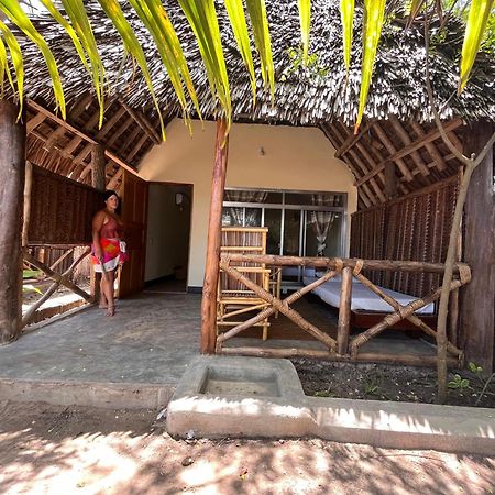Ushongo Beach Bandas Pangani Extérieur photo